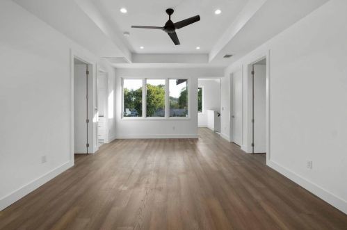 2632 49th St, Austin TX 78756-3104 exterior