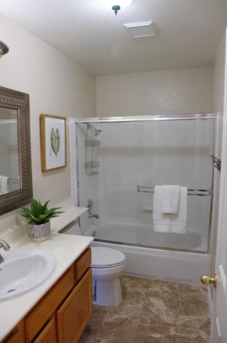 100 John Henry Cir, Folsom CA 95630-8132 exterior