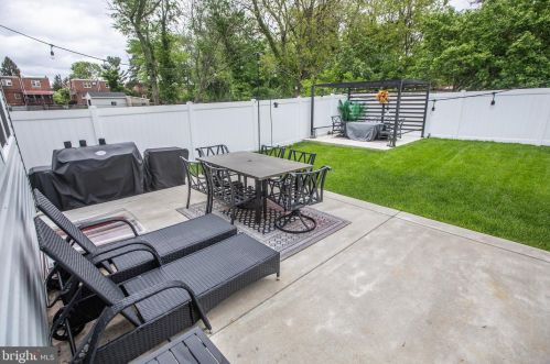 1012 Johnson St, Philadelphia PA  19138-1015 exterior