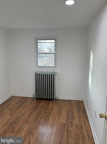 807 7 St, Chester PA 19013-6240 exterior