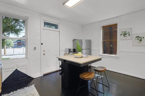 2921 Chippewa St, Saint Louis MO 63118-3720 exterior