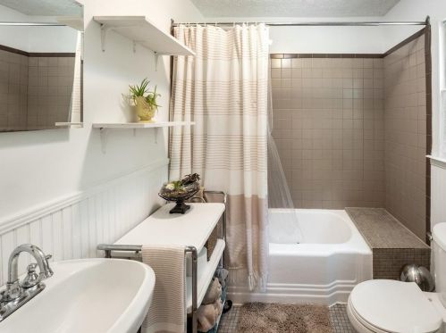 1150 Dobbs Dr, Atlanta GA 30316-4501 exterior