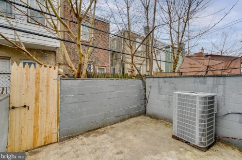 1343 Corlies St, Philadelphia PA  19146-3507 exterior