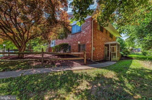 10883 Lockwood Dr, Silver Spring MD  20901-4531 exterior