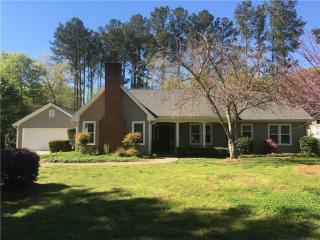 1050 Crabapple Trce, Alpharetta, GA 30004-1016