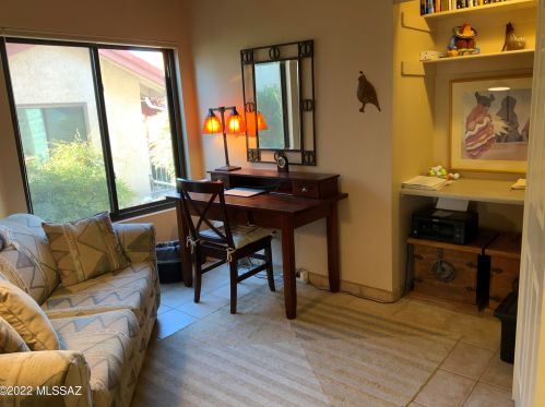 8760 Arnold Palmer Dr, Tucson AZ  85742-9680 exterior