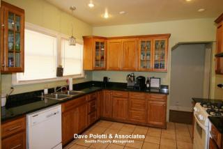 5019 16th Ave, Seattle WA  98105-4228 exterior