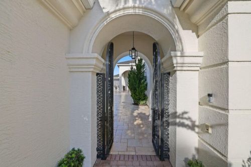 6499 Enclave Way, Boca Raton FL 33496-4076 exterior