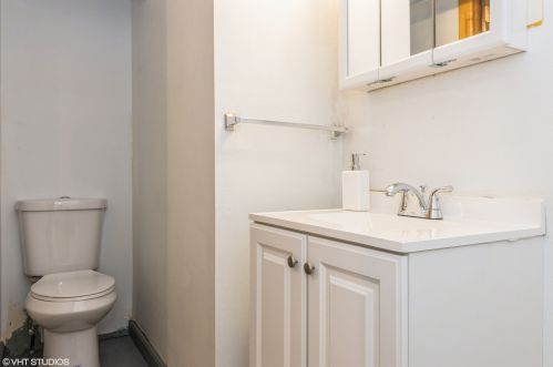 6640 Marshfield Ave, Chicago IL 60636-3302 exterior