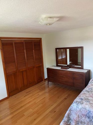 43 Grandview St, New Britain CT 06053-3048 exterior