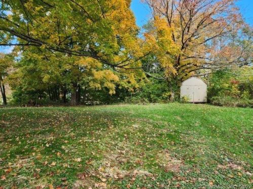 222 Thorpe Ave, Meriden CT  06450-9206 exterior