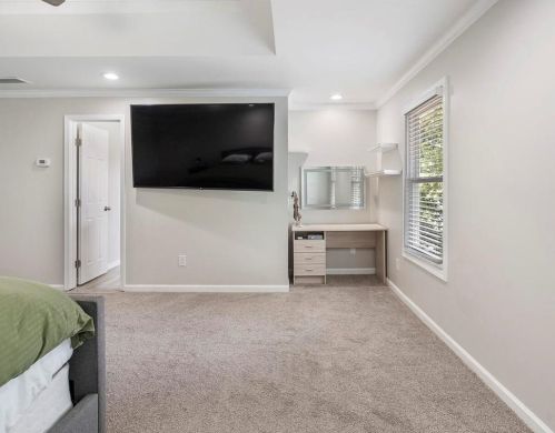 8474 Lake Dr, Lithonia GA  30039-6562 exterior