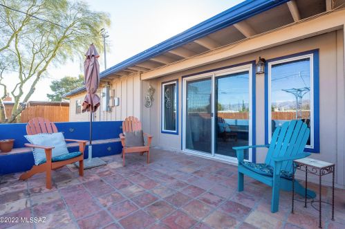 7925 Beverly St, Tucson AZ 85710-5803 exterior