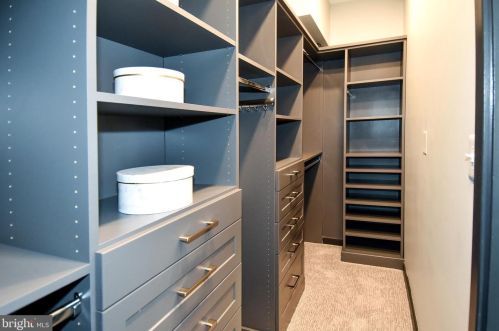 1029 5th St, Washington DC  20002-3533 exterior