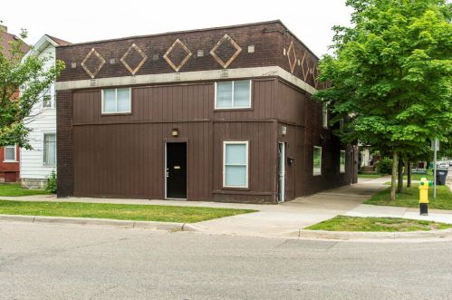 837 Walnut St, Kalamazoo MI  49001-2545 exterior