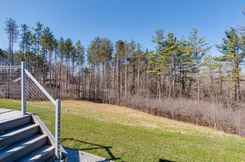 1883 Tall Pne Dr, Grand Rapids MI exterior