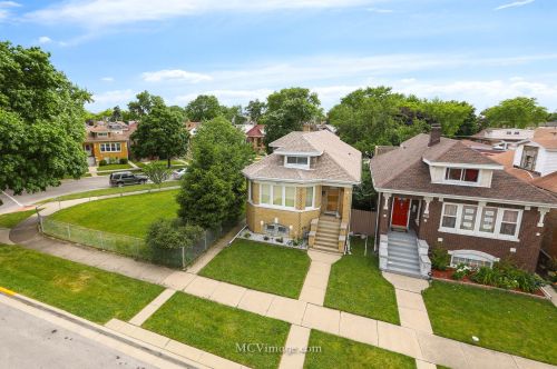 7829 Oakleaf Ave, Chicago, IL 60707-1350