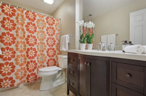 41 Forrest Pl, Atlanta GA 30328-4871 exterior