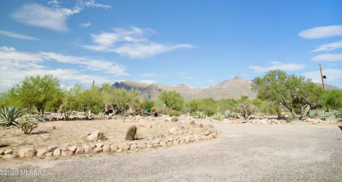 502 Deone Cir, Tucson, AZ 85704-6922