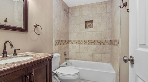 514 Pinewood Dr, Defuniak Springs FL 32433-4536 exterior