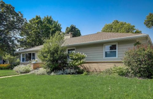 4510 Odana Rd, Madison WI  53711-1445 exterior