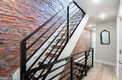 1526 Federal St, Philadelphia PA 19146-3913 exterior