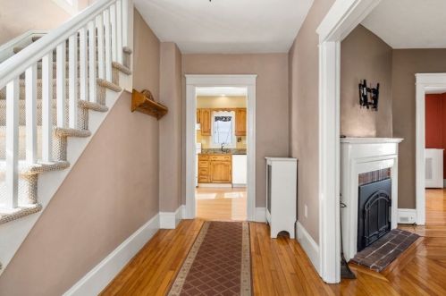 53 Chatanika Ave, Worcester MA 01602-1110 exterior