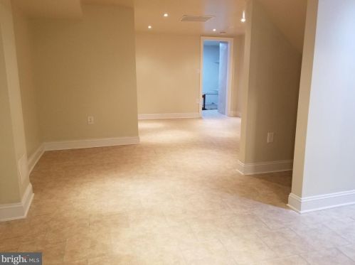 254 Gorgas Ln, Philadelphia PA  19119-2509 exterior