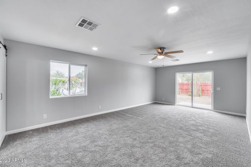 8921 10th St, Phoenix AZ  85020-3003 exterior