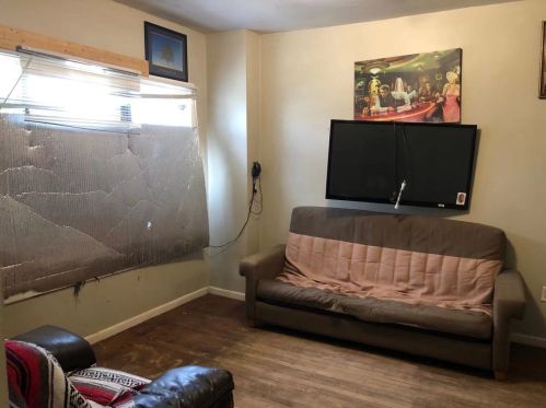 1226 50th Ct, Chicago, IL 60804-1335