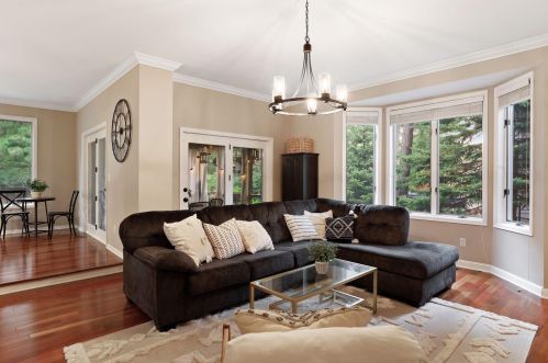 8932 Hunters Trl, Saint Paul MN  55125-9182 exterior