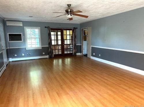 182 Quinnipiac Ave, North Haven CT 06473-3627 exterior