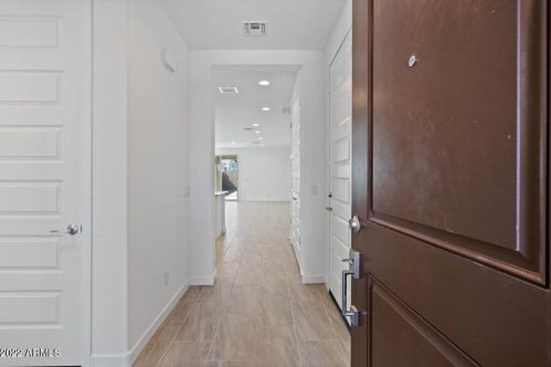 120 Elmwood Pl, Chandler, AZ 85249-6376