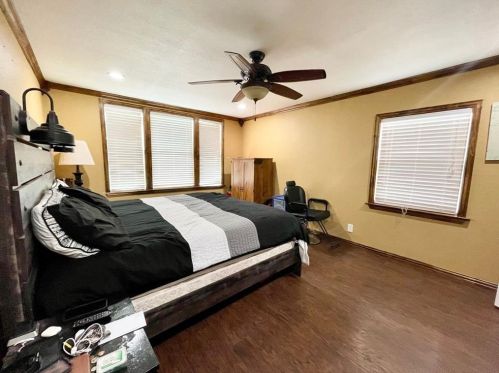 1209 Crawford St, Denison TX 75020-4225 exterior