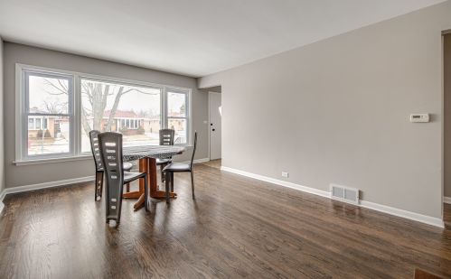 8225 Agatite Ave, Chicago IL  60706-4317 exterior