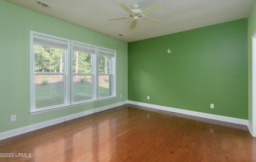 29 Mystic Point Dr, Bluffton SC 29909-2073 exterior