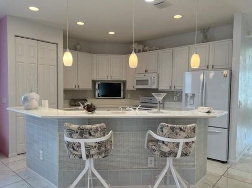 6934 Southport Dr, Boynton Beach FL 33472-6901 exterior