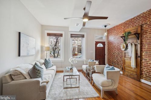 26 Randolph Pl, Washington, DC 20001-1124