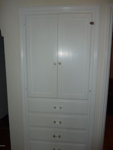 636 5 St, Oxnard CA 93030-6520 exterior