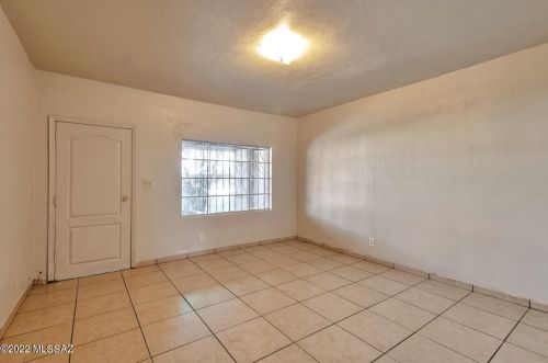 320 29th St, Tucson AZ  85713-2946 exterior