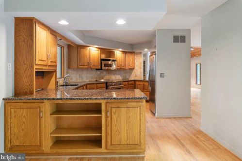 2805 Caraway Ct, Edgewater MD 21037-1149 exterior