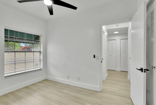 6632 Via Regina, Boca Raton FL 33433-3919 exterior