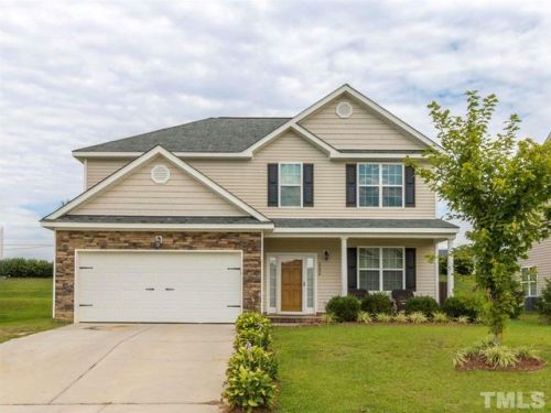 2206 King Malcolm Ln, Zebulon, NC 27597-6733