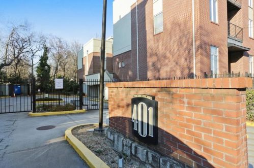 401 10th St, Atlanta GA  30318-5773 exterior