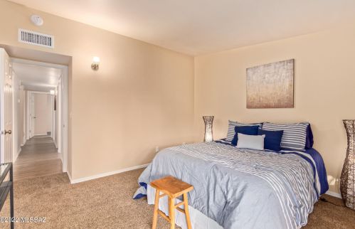 6924 Northpoint Dr, Tucson AZ 85741-2463 exterior