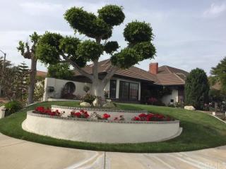 1701 Redwillow Rd, Fullerton CA  92833-1433 exterior