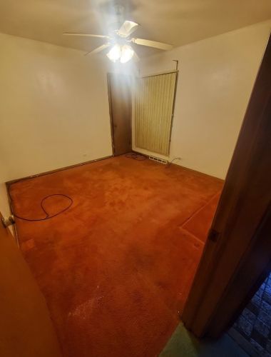 10037 Hoxie Ave, Chicago IL 60617-5755 exterior