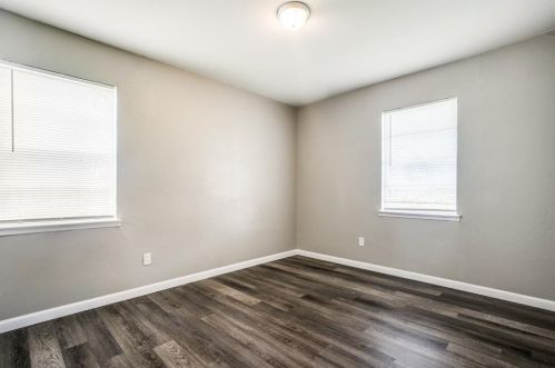 3705 Black Oak Dr, Dallas TX 75241-3308 exterior