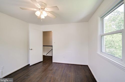 6928 Westhampton Dr, Alexandria VA 22307-1528 exterior