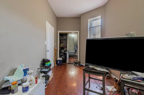 2941 Harrison St, Chicago IL 60612-3334 exterior